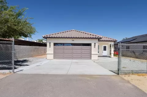 16360 Juniper St, Hesperia, CA 92345 photo 2