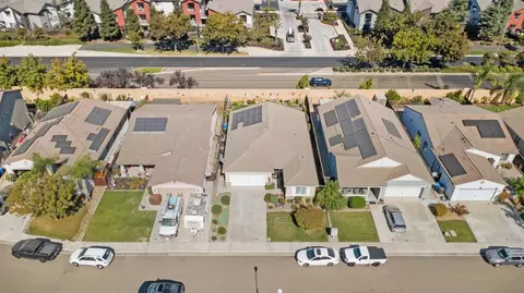 View/Area - 1061 Alba St, Manteca, CA 95337 photo 4 of 9