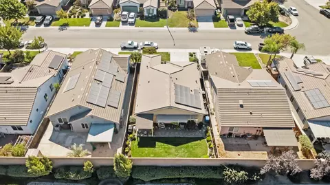 View/Area - 1061 Alba St, Manteca, CA 95337 photo 7 of 9