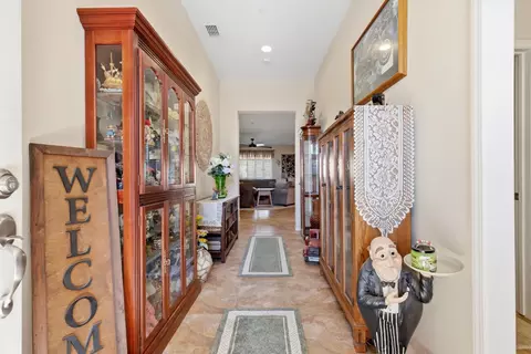 Entry Way - 1061 Alba St, Manteca, CA 95337 photo 2 of 2