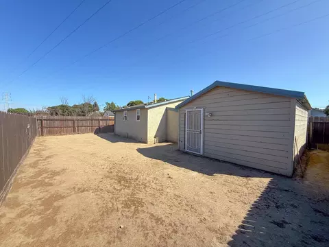 Exterior - 415 Sutter St, Manteca, CA 95336 photo 10 of 12