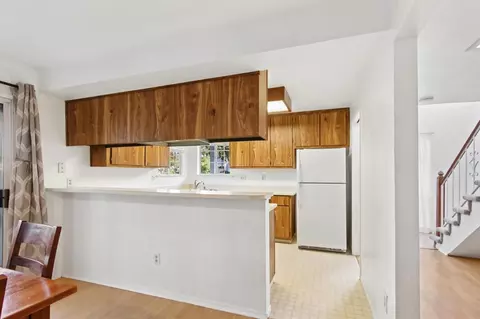 Kitchen - 3052 Woods Cir, Davis, CA 95616 photo 2 of 5