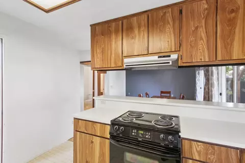 Kitchen - 3052 Woods Cir, Davis, CA 95616 photo 5 of 5