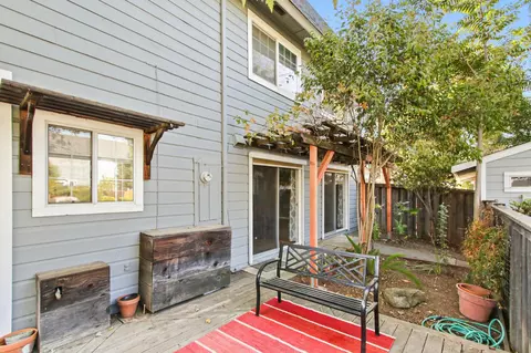 Exterior - 3052 Woods Cir, Davis, CA 95616 photo 4 of 15