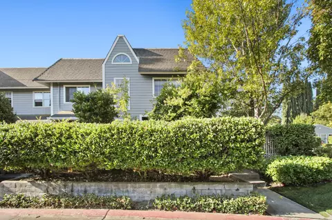 Exterior - 3052 Woods Cir, Davis, CA 95616 photo 15 of 15
