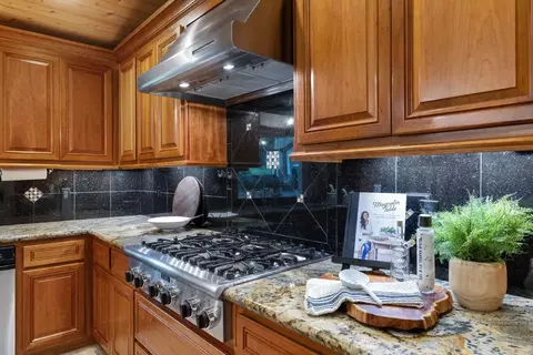 Kitchen - 7396 Callison, Penryn, CA 95663 photo 3 of 6