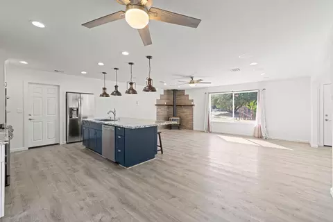 Living - 1206 Los Robles Rd, Placerville, CA 95667 photo 3 of 4