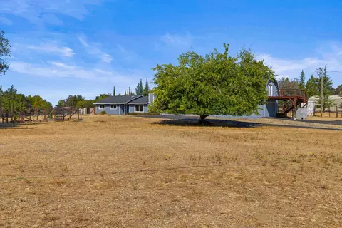 Exterior - 1206 Los Robles Rd, Placerville, CA 95667 photo 9 of 14