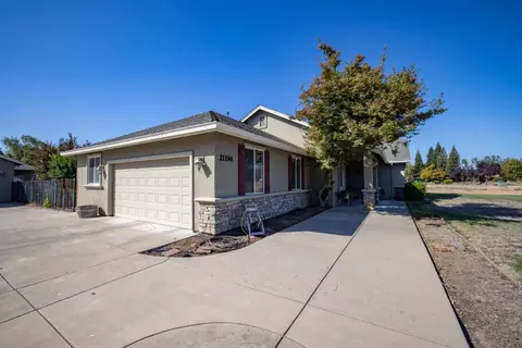 Exterior - 21196 E Rose Clover Ln, Linden, CA 95236 photo 4 of 13