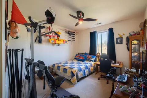 Bedroom - 21196 E Rose Clover Ln, Linden, CA 95236 photo 6 of 8