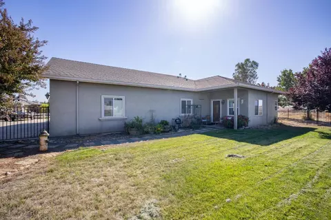 Exterior - 21196 E Rose Clover Ln, Linden, CA 95236 photo 13 of 13
