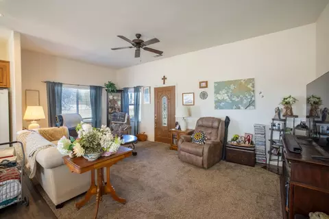 Living - 21196 E Rose Clover Ln, Linden, CA 95236 photo 2 of 2