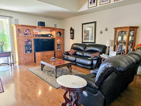 Living - 21196 E Rose Clover Ln, Linden, CA 95236 photo 1 of 2