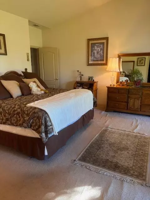 Bedroom - 21196 E Rose Clover Ln, Linden, CA 95236 photo 4 of 8