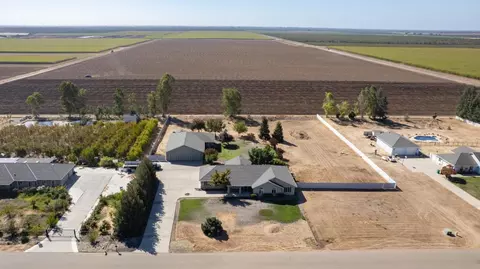 View/Area - 21196 E Rose Clover Ln, Linden, CA 95236 photo 2 of 5