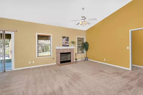 Living - 1427 Via Fraga, Gustine, CA 95322 photo 1 of 5