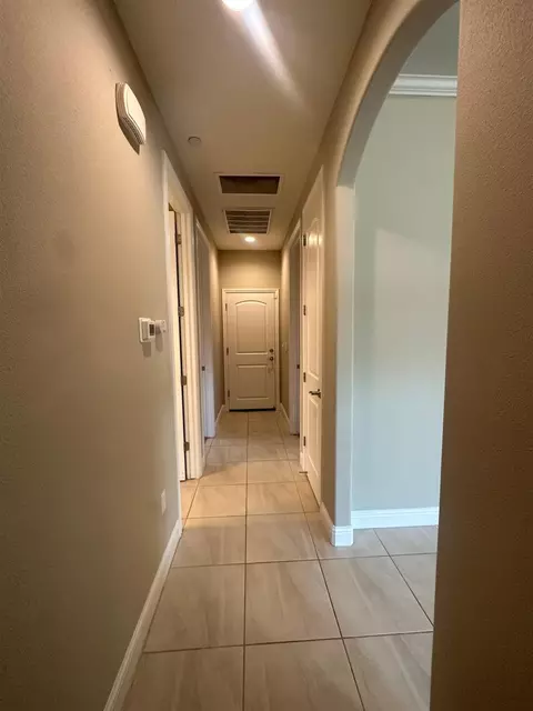 Entry Way - 462 Hart Dr, Merced, CA 95348 photo 2 of 2