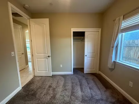Bedroom - 462 Hart Dr, Merced, CA 95348 photo 4 of 6