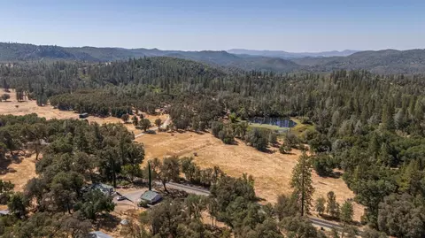View/Area - 9040 Sheep Ranch Rd, Mountain Ranch, CA 95246 photo 8 of 22