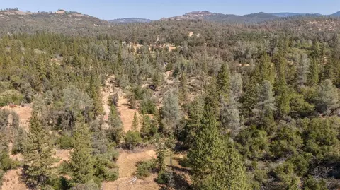 View/Area - 9040 Sheep Ranch Rd, Mountain Ranch, CA 95246 photo 18 of 22