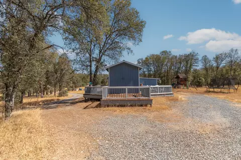 Exterior - 9040 Sheep Ranch Rd, Mountain Ranch, CA 95246 photo 8 of 9