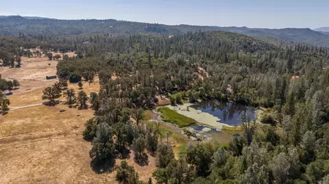 View/Area - 9040 Sheep Ranch Rd, Mountain Ranch, CA 95246 photo 6 of 22