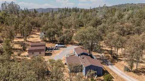 View/Area - 9040 Sheep Ranch Rd, Mountain Ranch, CA 95246 photo 13 of 22