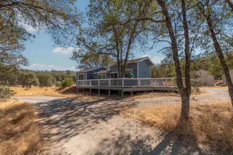 Exterior - 9040 Sheep Ranch Rd, Mountain Ranch, CA 95246 photo 7 of 9