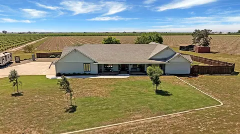 Exterior - 1844 W Highway 12, Lodi, CA 95242 photo 9 of 9