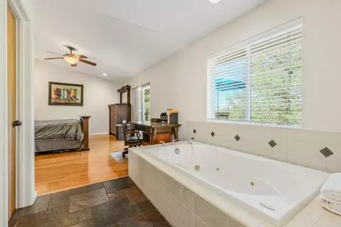 Bedroom - 1330 Lower Lake Dr, Placerville, CA 95667 photo 2 of 5