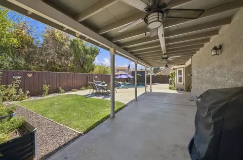 Exterior - 1416 Seneca Pl, Modesto, CA 95358 photo 7 of 10