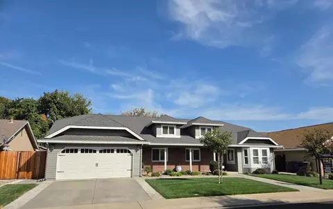 Exterior - 1416 Seneca Pl, Modesto, CA 95358 photo 3 of 10