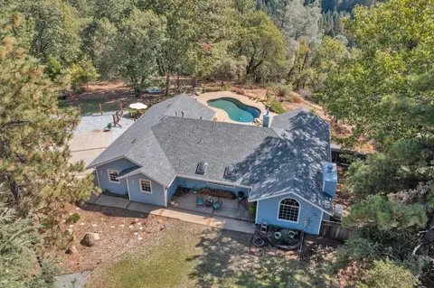 4929 Escondito Ct, Camino, CA 95709