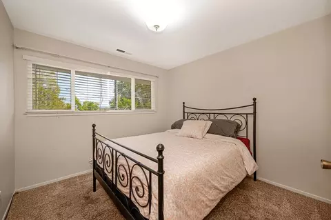 Bedroom - 564 Cribbs Rd, Placerville, CA 95667 photo 1 of 6