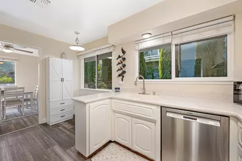Kitchen - 564 Cribbs Rd, Placerville, CA 95667 photo 4 of 4
