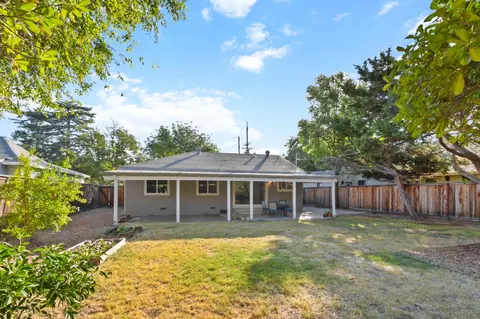 Exterior - 611 K St, Davis, CA 95616 photo 9 of 14