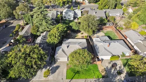 View/Area - 611 K St, Davis, CA 95616 photo 1 of 6