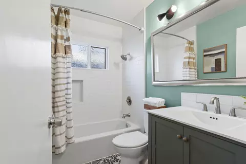 Bath - 611 K St, Davis, CA 95616 photo 1 of 1