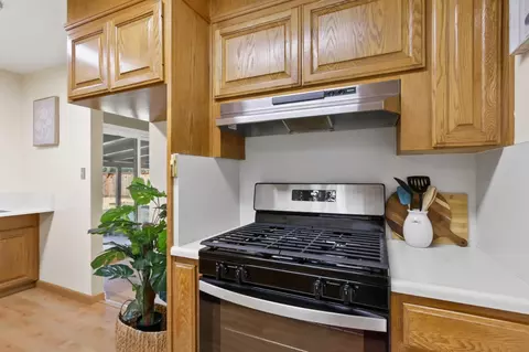 Kitchen - 611 K St, Davis, CA 95616 photo 3 of 5