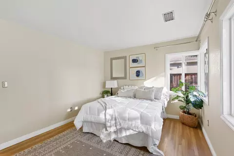 Bedroom - 611 K St, Davis, CA 95616 photo 2 of 7