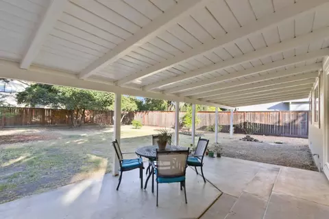 Exterior - 611 K St, Davis, CA 95616 photo 4 of 14