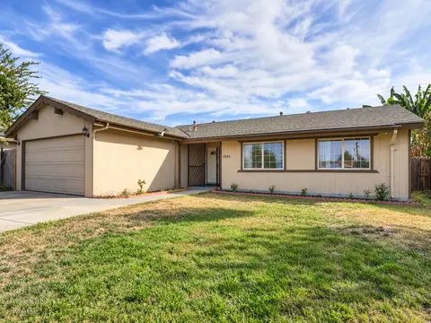 1984 Niantic Way, Sacramento, CA 95822