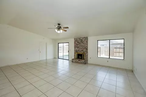 Living - 3800 Spring Oak Dr, Modesto, CA 95355 photo 1 of 5