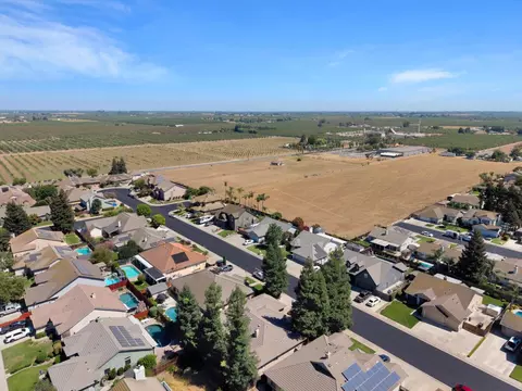 View/Area - 2424 Thaddeous Dr, Escalon, CA 95320 photo 4 of 4