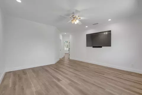Living - 2424 Thaddeous Dr, Escalon, CA 95320 photo 9 of 9