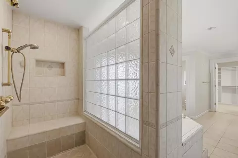 Bath - 1770 3rd Ave, Sutter, CA 95982 photo 9 of 12