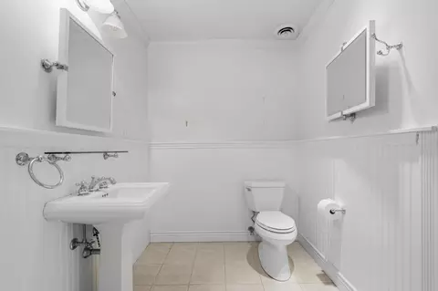 Bath - 1770 3rd Ave, Sutter, CA 95982 photo 2 of 12