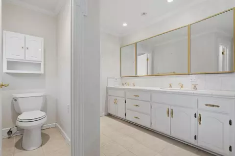 Bath - 1770 3rd Ave, Sutter, CA 95982 photo 11 of 12