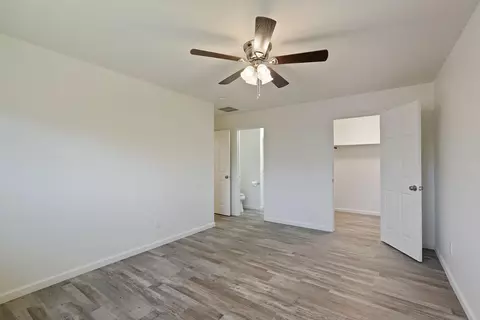 Bedroom - 2205 College Ave, Modesto, CA 95350 photo 5 of 5