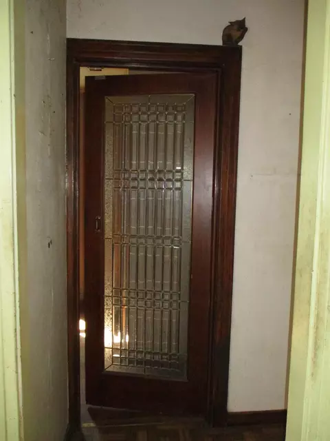 Entry Way - 724 S School St, Lodi, CA 95240 photo 2 of 4